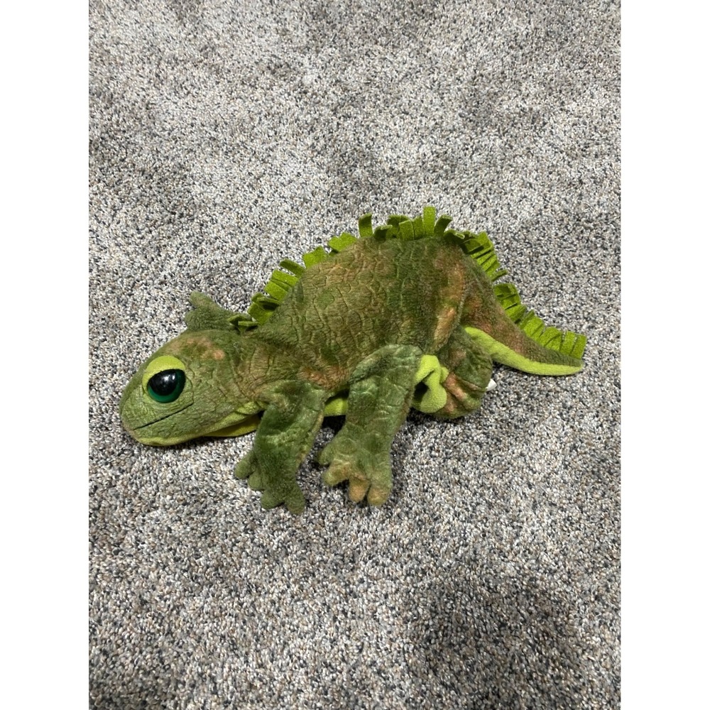 Caltoy Green Iguana Lizard Hand Puppet Plush Realistic Reptile Toy